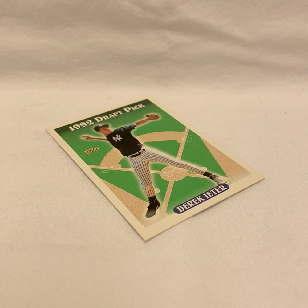 MINT Rookie Card - Picture 3 of 4
